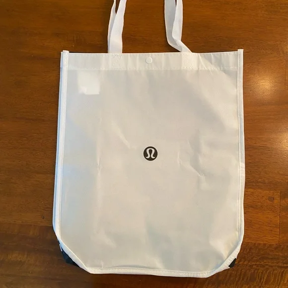 White reusable large lululemon tote gym carryall - Picture 2 of 4